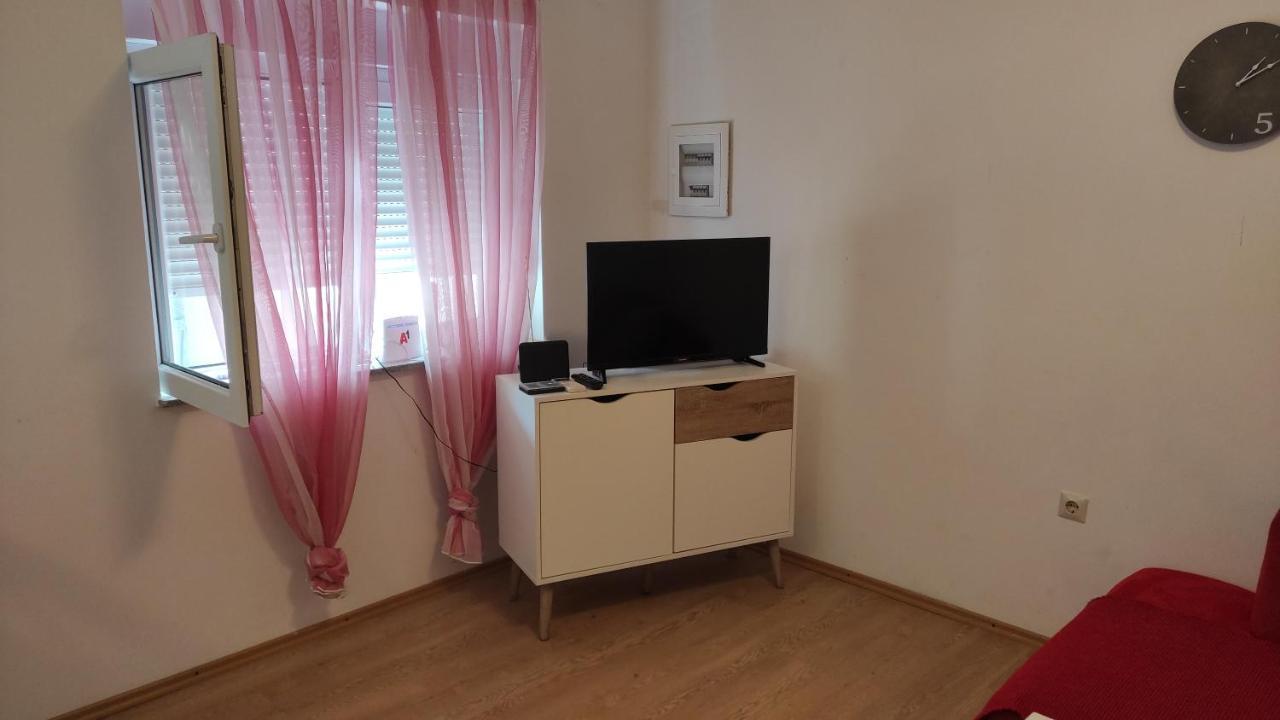 Apartmani Maslina Žuljana Esterno foto